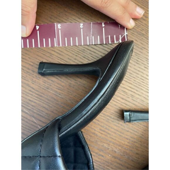Wild diva Woman’s black heels size 6.5 - Picture 6 of 8